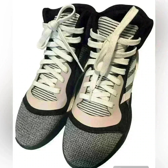 ? Adidas Marquee Boost Mid Core Black White Basketball Shoes Mens Size 10.5